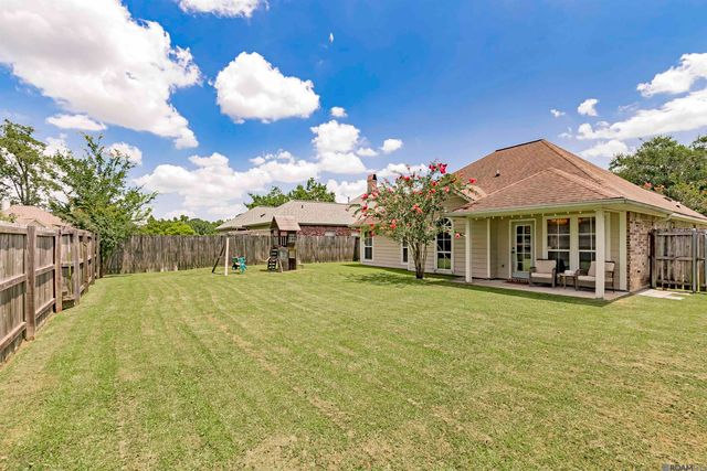 18328 Three Bars Dr, Baton Rouge, LA 70817