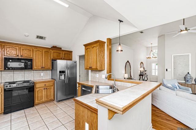 18328 Three Bars Dr, Baton Rouge, LA 70817