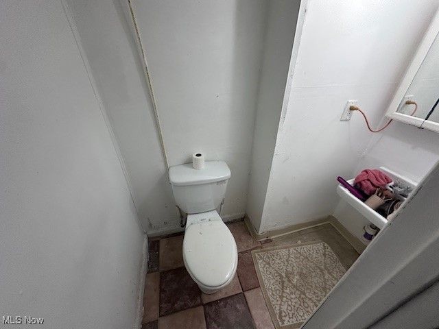 974 E 129th Street, Cleveland, OH 44108