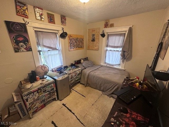 974 E 129th Street, Cleveland, OH 44108