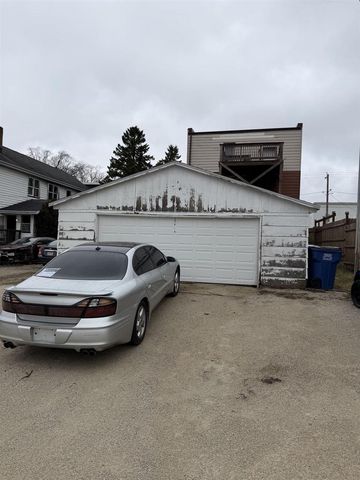 131 E MAIN STREET, Eden, WI 53019