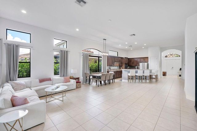 8251 Canopy Terrace, Parkland, FL 33076