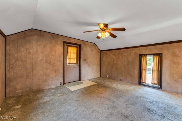 112 Vine Street, Wellington, OH 44090