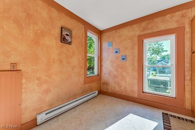 112 Vine Street, Wellington, OH 44090