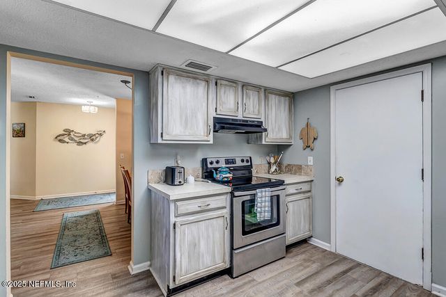 1908 SEA OATS Drive, Atlantic Beach, FL 32233