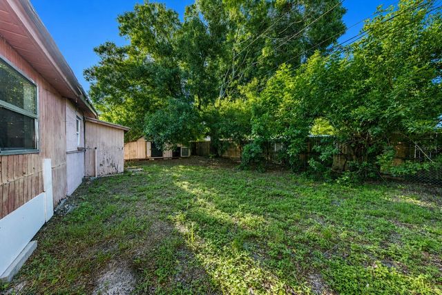 8528 N 92ND TERRACE, Seminole, FL 33777
