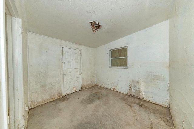 8528 N 92ND TERRACE, Seminole, FL 33777