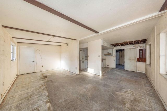 8528 N 92ND TERRACE, Seminole, FL 33777