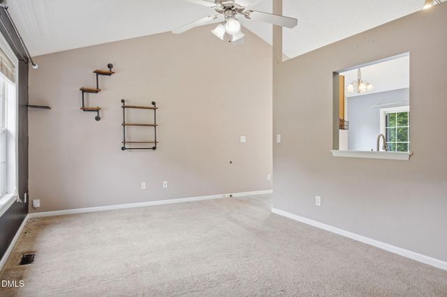 96 Shire Court, Zebulon, NC 27597