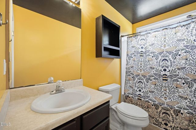 96 Shire Court, Zebulon, NC 27597