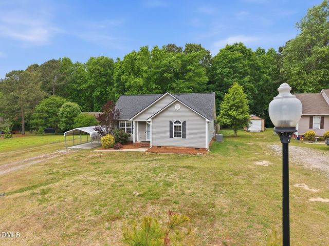 96 Shire Court, Zebulon, NC 27597