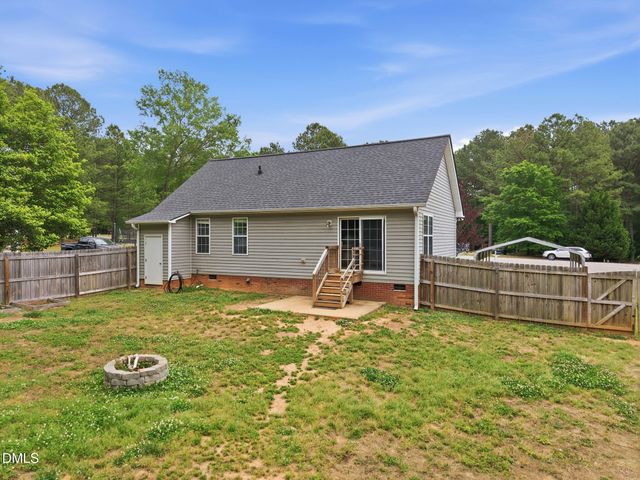 96 Shire Court, Zebulon, NC 27597