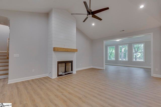 513 Quail Hollow Road, Anderson, SC 29621
