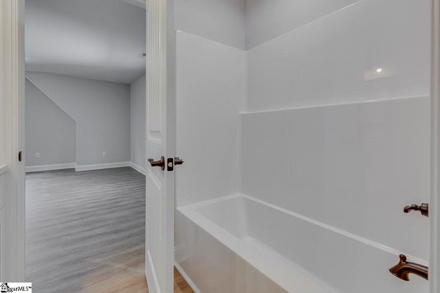 513 Quail Hollow Road, Anderson, SC 29621