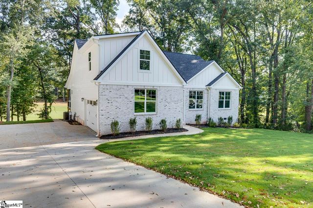 513 Quail Hollow Road, Anderson, SC 29621