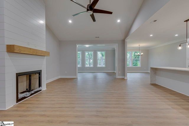 513 Quail Hollow Road, Anderson, SC 29621