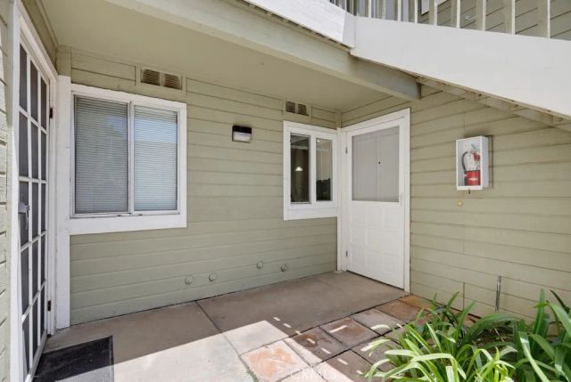 23411 Cambridge, Yorba Linda, CA 92887
