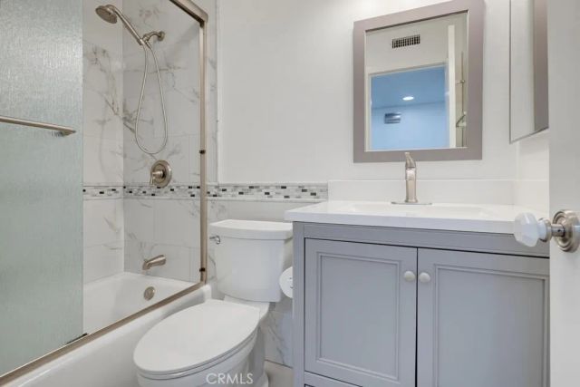 23411 Cambridge, Yorba Linda, CA 92887