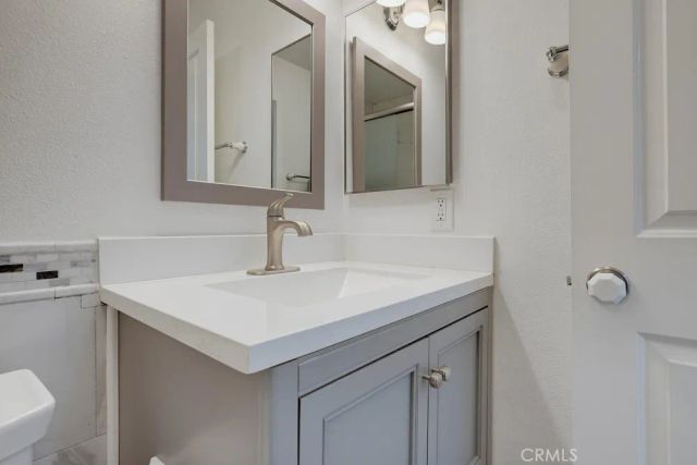 23411 Cambridge, Yorba Linda, CA 92887