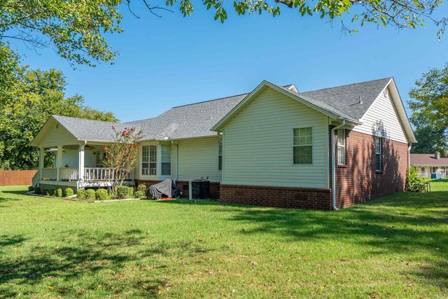 1724 Regency Drive, Malvern, AR 72104