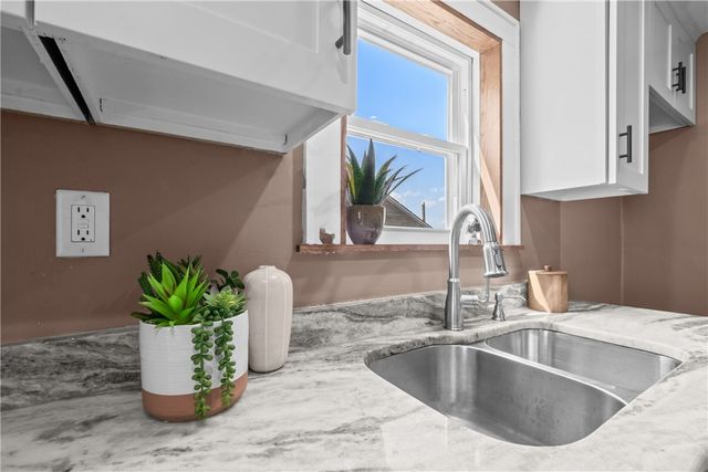 628 Hazel Street, West Mifflin, PA 15122