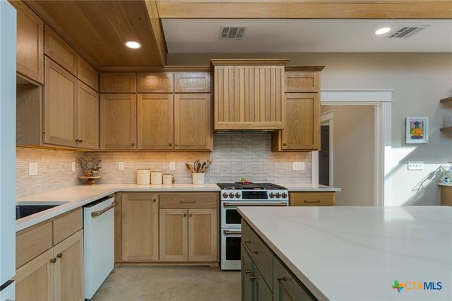 18248 Crows Ranch Road, Salado, TX 76571