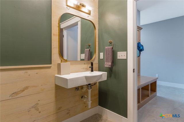 18248 Crows Ranch Road, Salado, TX 76571