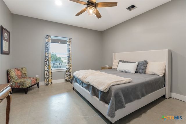 18248 Crows Ranch Road, Salado, TX 76571