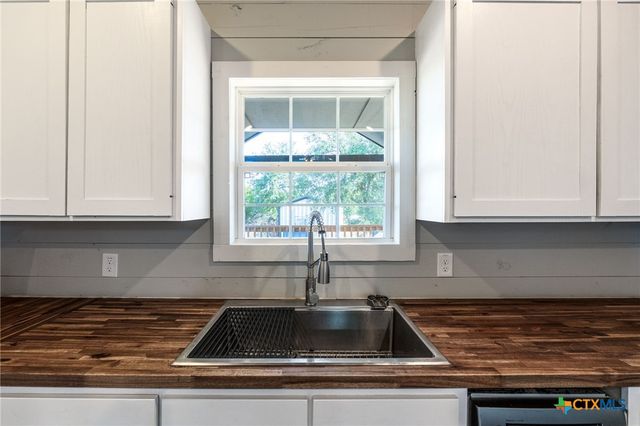 18248 Crows Ranch Road, Salado, TX 76571