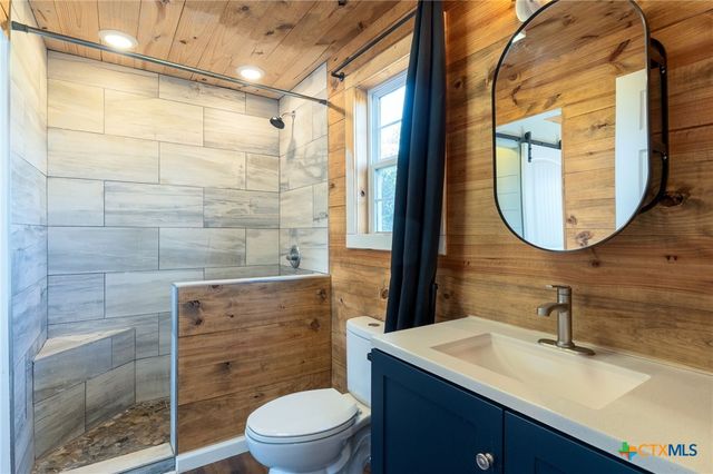 18248 Crows Ranch Road, Salado, TX 76571