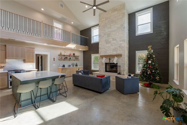 18248 Crows Ranch Road, Salado, TX 76571