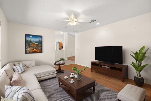 5008 ADRIATIC AVENUE, Tavares, FL 32778