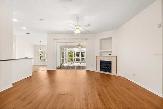 5008 ADRIATIC AVENUE, Tavares, FL 32778