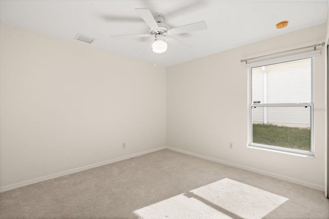 5008 ADRIATIC AVENUE, Tavares, FL 32778