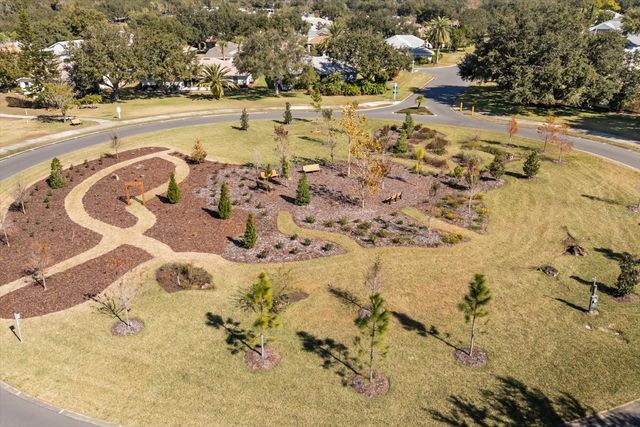 5008 ADRIATIC AVENUE, Tavares, FL 32778