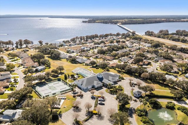 5008 ADRIATIC AVENUE, Tavares, FL 32778