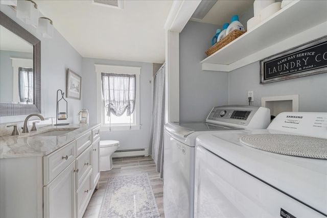 31 Warren Ave, Plymouth, MA 02360