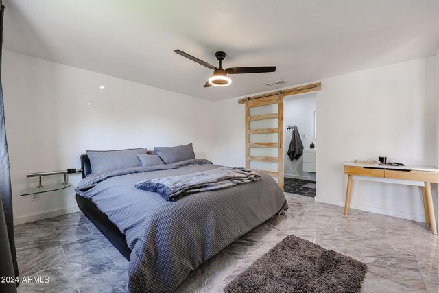 3213 E Emile Zola Avenue, Phoenix, AZ 85032