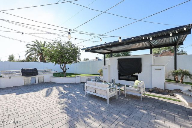 3213 E Emile Zola Avenue, Phoenix, AZ 85032
