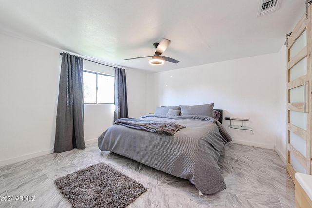 3213 E Emile Zola Avenue, Phoenix, AZ 85032