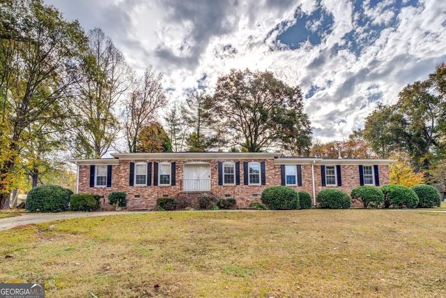 7111 Indian Creek Circle SW, Covington, GA 30014