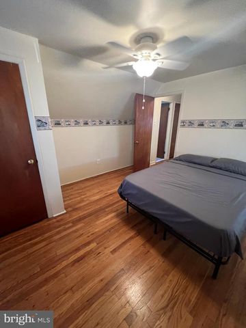 301 MURRAY AVE, Bellmawr, NJ 08031