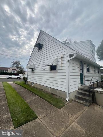 301 MURRAY AVE, Bellmawr, NJ 08031