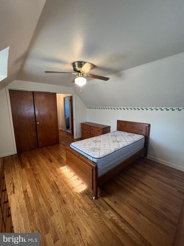 301 MURRAY AVE, Bellmawr, NJ 08031