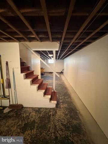 301 MURRAY AVE, Bellmawr, NJ 08031