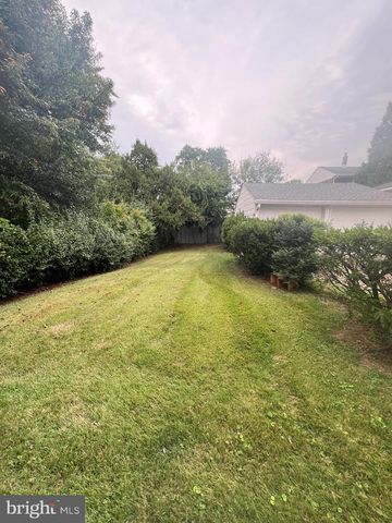 301 MURRAY AVE, Bellmawr, NJ 08031