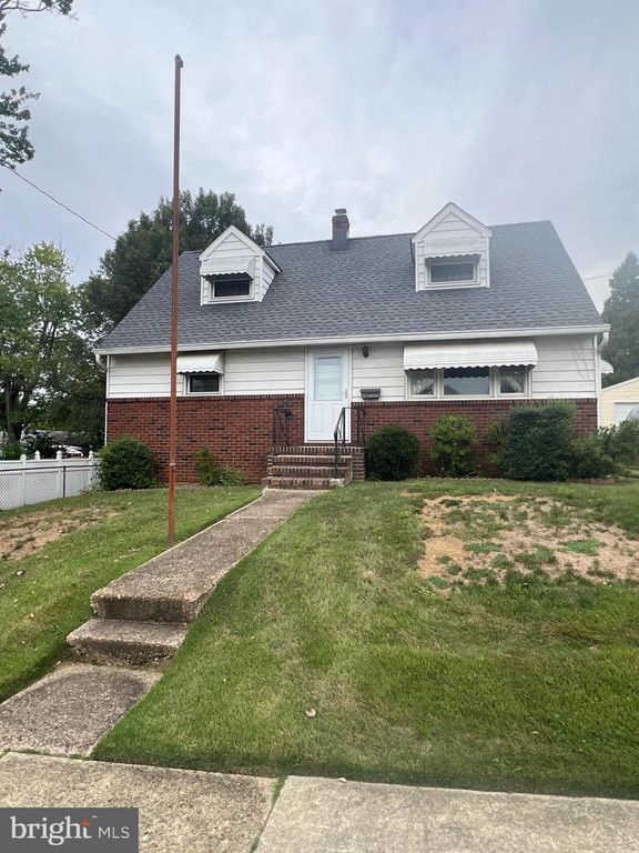 301 MURRAY AVE, Bellmawr, NJ 08031