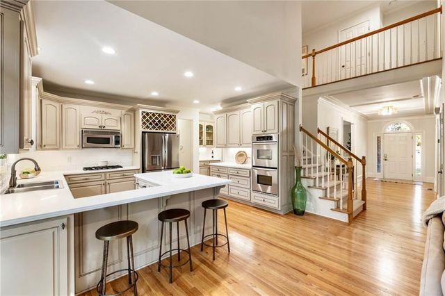 3235 Arborwoods Drive, Johns Creek, GA 30022