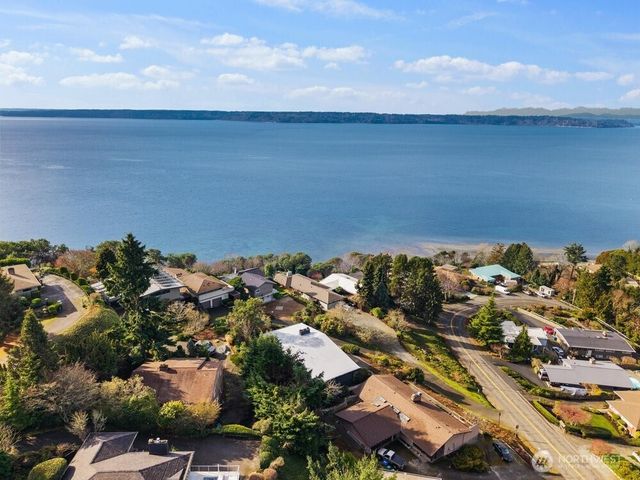 12639 shorewood Drive SW, Burien, WA 98146