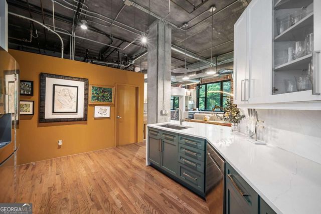3235 Roswell Road NE 405, Atlanta, GA 30305